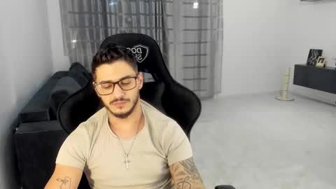 jonnyporn1 online show from February 2026 09:44:02 PM