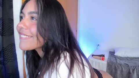 Snapshot of jonsonclarisaa chatting on June 2026 09:26:01 PM Eilivbr online show from June 2026 09:26:01 PM