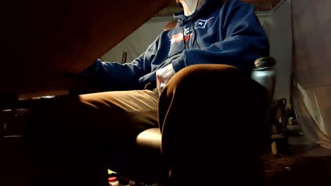 Snapshot of jontn_swift chatting on December 2024 05:42:01 AM Jonathon Swift online show from December 2024 05:42:01 AM