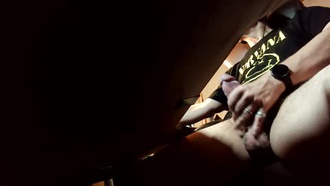 Snapshot of jontn_swift chatting on November 2025 06:33:02 AM Jonathon Swift online show from November 2025 06:33:02 AM