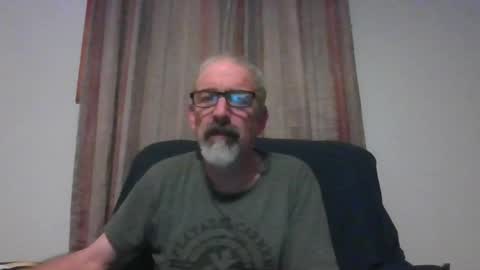 Snapshot of jony_five chatting on March 2025 02:52:01 AM Jon online show from March 2025 02:52:01 AM