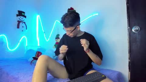 Snapshot of jordan__05 chatting on December 2024 09:15:01 PM Jordan online show from December 2024 09:15:01 PM