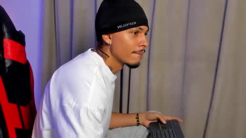 Snapshot of jordan_love7 chatting on November 2025 12:48:02 PM jordan online show from November 2025 12:48:02 PM