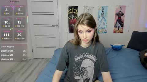 Mila online show from October 2025 07:07:02 AM