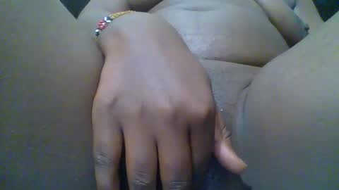 Snapshot of jos_lynn chatting on January 2026 07:59:02 PM jos_lynn online show from January 2026 07:59:02 PM