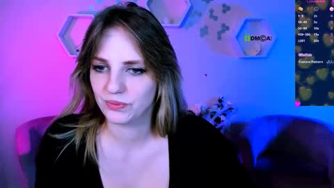 jose_fairy online show from December 2025 08:37:02 PM