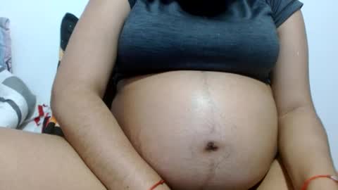 Snapshot of jose_ruiz1 chatting on February 2025 01:33:01 AM jose y carolina online show from February 2025 01:33:01 AM