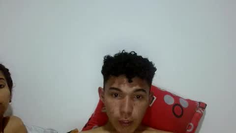 Snapshot of jose_ruiz1 chatting on March 2025 02:18:02 AM jose y carolina online show from March 2025 02:18:02 AM