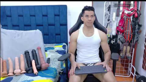 Snapshot of jose_rumbero91 chatting on April 2026 02:24:02 AM jose_rumbero91 online show from April 2026 02:24:02 AM