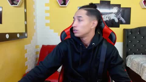 Snapshot of jose_sexycumm chatting on September 2025 08:36:01 PM jose_sexycumm online show from September 2025 08:36:01 PM