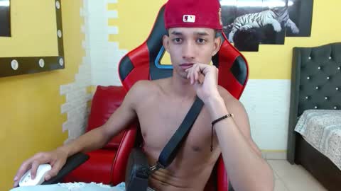 Snapshot of jose_sexycumm chatting on September 2025 07:19:02 PM jose_sexycumm online show from September 2025 07:19:02 PM
