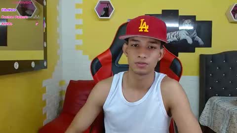 jose_sexycumm online show from December 2025 08:06:02 PM