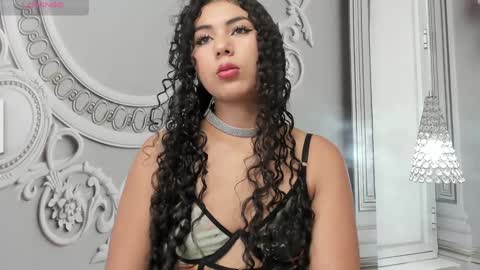 Katalina online show from January 2025 06:54:02 PM