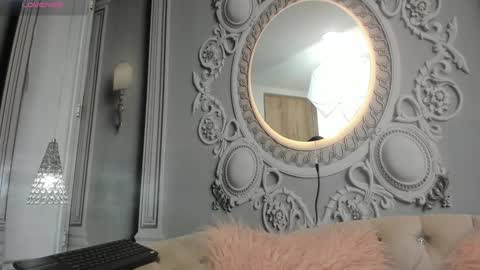 Katalina online show from January 2025 06:46:01 PM