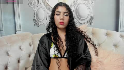 Katalina online show from January 2025 01:33:01 AM