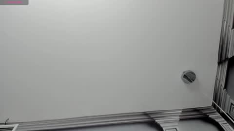 Katalina online show from February 2025 01:00:01 AM