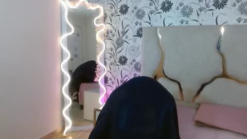 Joselyn  online show from January 2026 11:47:01 AM