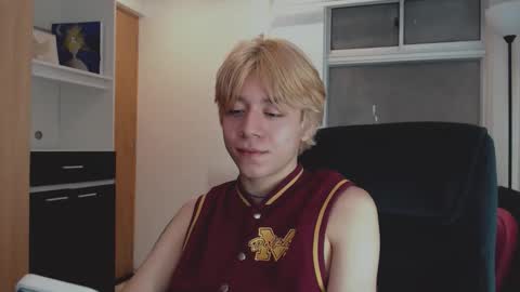 joseon_cute online show from May 2026 03:35:01 AM