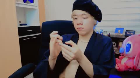 joseon_cute online show from June 2026 02:05:02 AM