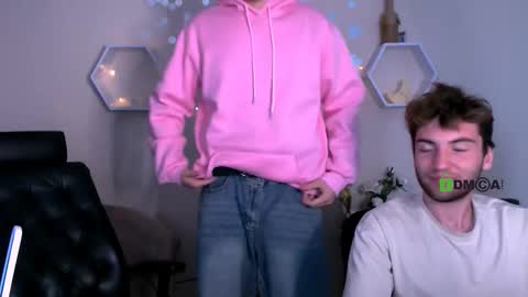 joseph_bear_ online show from October 2025 07:43:01 PM