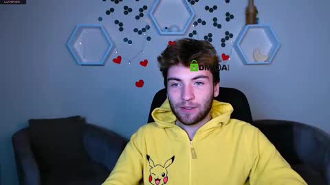 joseph_bear_ online show from October 2025 07:11:01 PM