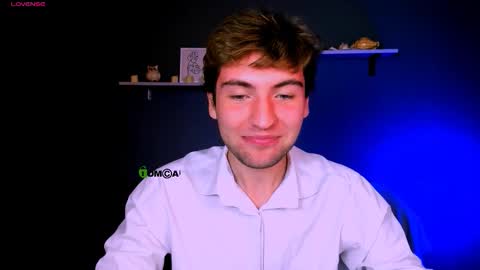 joseph_bear_ online show from November 2025 07:57:02 PM