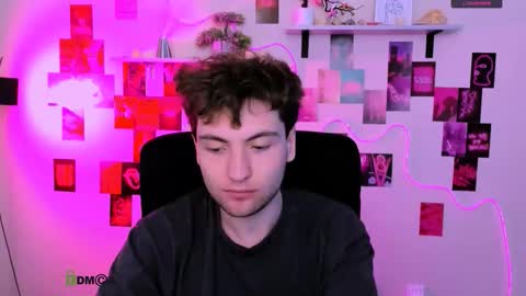 joseph_bear_ online show from March 2026 12:19:01 PM