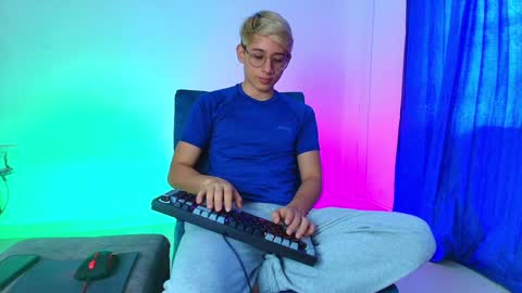 Snapshot of joseph_brown_ chatting on January 2025 08:36:01 PM JOSEPH BROWN online show from January 2025 08:36:01 PM