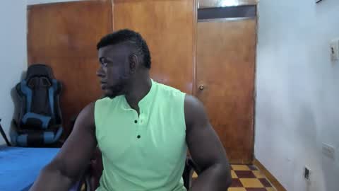 Snapshot of joseph_god chatting on April 2026 07:44:01 PM MR OAK online show from April 2026 07:44:01 PM