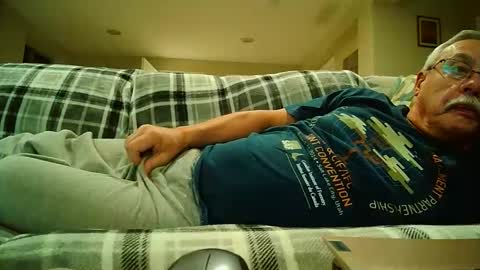 josephgr2021 online show from November 2025 02:54:02 AM