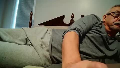 josephgr2021 online show from February 2026 10:46:02 PM