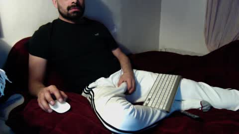 Snapshot of josephs1990 chatting on January 2025 05:08:01 AM josephs1990 online show from January 2025 05:08:01 AM