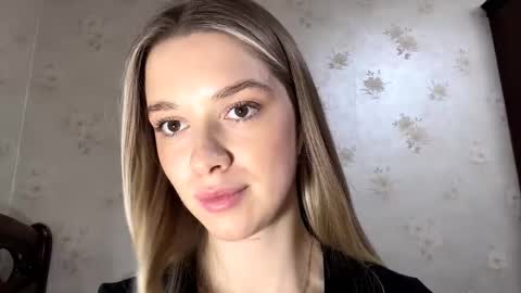 Snapshot of josephstahnke chatting on December 2025 02:11:01 PM Anessa online show from December 2025 02:11:01 PM