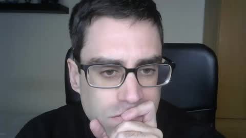 Snapshot of josevd chatting on January 2025 12:01:01 PM Jose online show from January 2025 12:01:01 PM