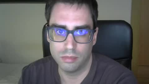 Snapshot of josevd chatting on November 2025 04:17:01 PM Jose online show from November 2025 04:17:01 PM