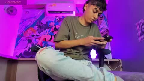 josh_bright online show from December 2025 06:38:02 PM