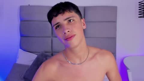 Snapshot of joshclaarktt chatting on June 2026 06:52:02 AM Josh online show from June 2026 06:52:02 AM