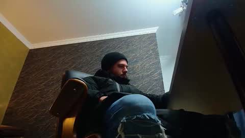 JoshKnight online show from November 2025 05:54:01 AM