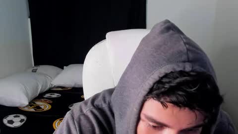 Snapshot of joshmiller_ chatting on December 2024 11:21:01 PM Josh online show from December 2024 11:21:01 PM