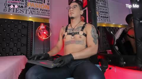 joshmiller___ online show from May 2026 06:48:01 PM