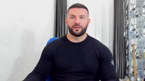 joshuamuscle69 online show from February 2026 01:14:01 PM