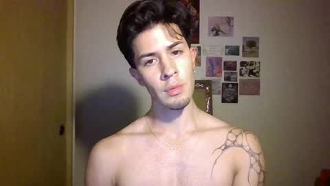 jotarojas1 online show from January 2025 07:17:02 AM