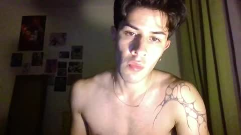 jotarojas1 online show from January 2025 06:14:02 AM