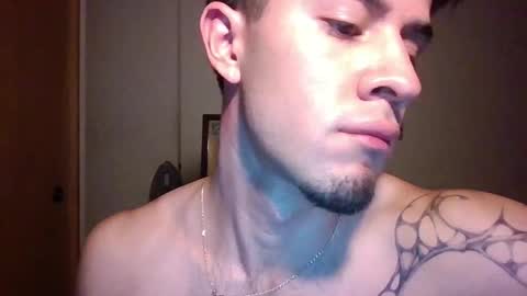 jotarojas1 online show from February 2025 04:42:02 AM