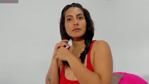 Snapshot of joyaoscura55 chatting on November 2025 07:13:01 PM sofiaparker8 online show from November 2025 07:13:01 PM