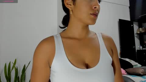 Snapshot of joyaoscura55 chatting on May 2026 12:05:01 AM sofiaparker8 online show from May 2026 12:05:01 AM