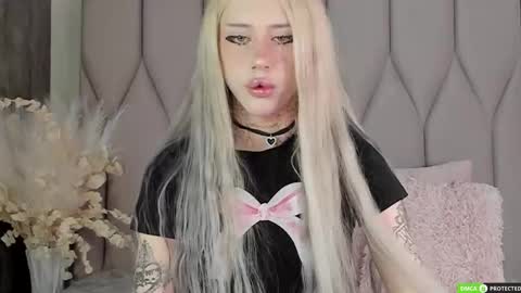 Snapshot of joybarker chatting on November 2025 01:55:02 PM Joy Barker online show from November 2025 01:55:02 PM