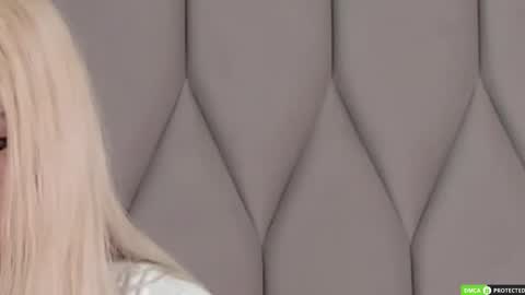 Snapshot of joybarker chatting on November 2025 03:41:01 AM Joy Barker online show from November 2025 03:41:01 AM