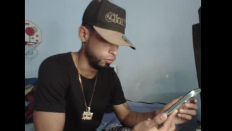 jpineda97 online show from June 2026 05:22:01 PM
