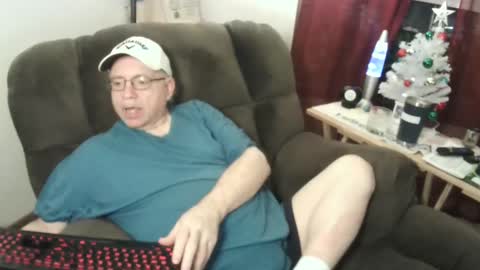 Snapshot of jpmel99 chatting on December 2024 03:05:02 AM jpmel99 online show from December 2024 03:05:02 AM